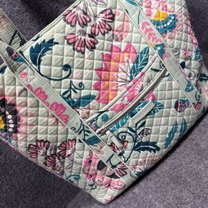 Vera Bradley Iconic Small‎ Green Vera Tote Women's Handbag B6720